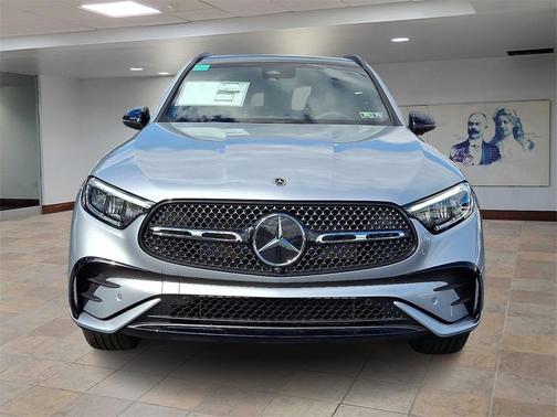 2026 Mercedes-Benz GLC 300 4MATIC