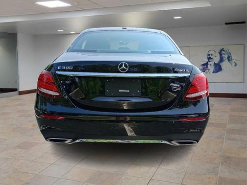 2019 Mercedes-Benz E-Class 4MATIC