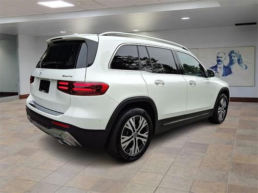 2025 Mercedes-Benz GLB 250 4MATIC