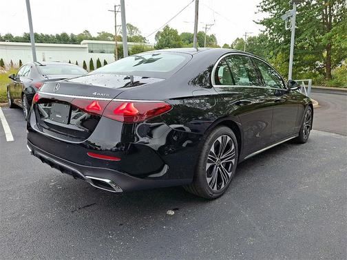2026 Mercedes-Benz E-Class 4MATIC