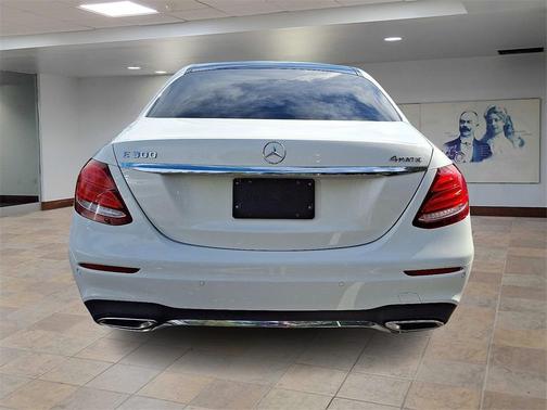 2018 Mercedes-Benz E-Class 4MATIC