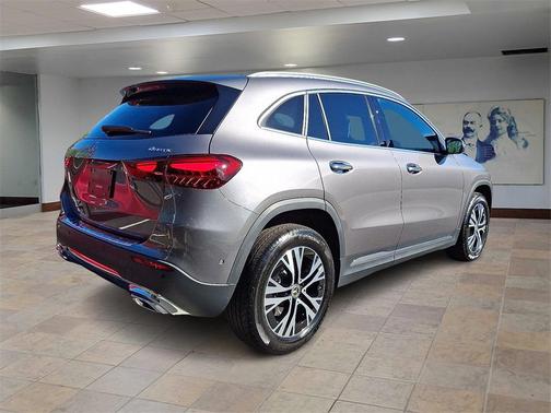 2025 Mercedes-Benz GLA 250 4MATIC