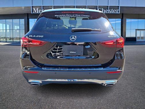 2025 Mercedes-Benz GLA 250 4MATIC