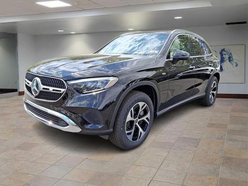 2025 Mercedes-Benz GLC 350e Base