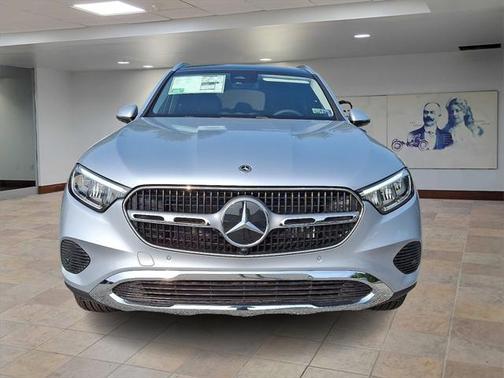 2025 Mercedes-Benz GLC 350e Base