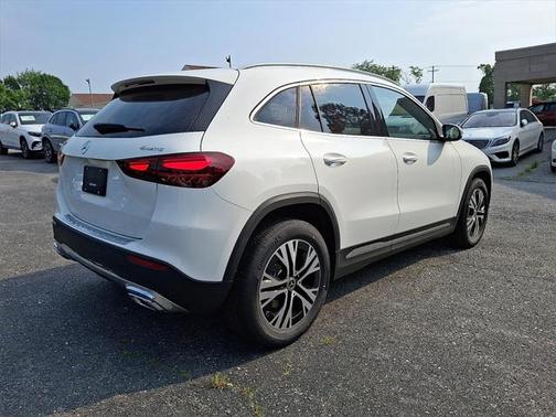 2025 Mercedes-Benz GLA 250 4MATIC