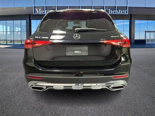 2025 Mercedes-Benz GLC 300 4MATIC
