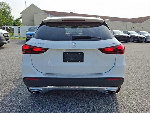 2025 Mercedes-Benz GLA 250 4MATIC