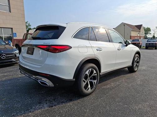 2025 Mercedes-Benz GLC 350e Base