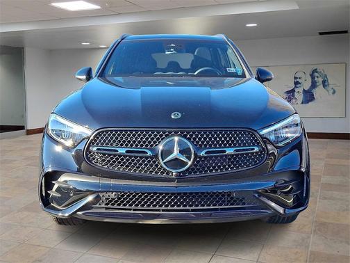 2025 Mercedes-Benz GLC 300 4MATIC