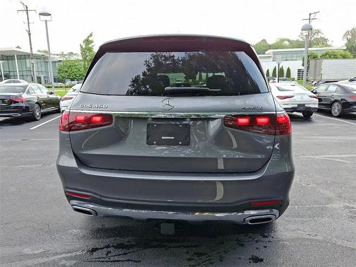 2025 Mercedes-Benz GLS 450 4MATIC