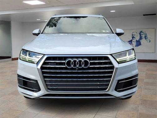 2019 Audi Q7 45 Premium Plus