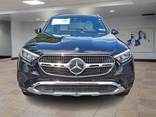 2025 Mercedes-Benz GLC 300 4MATIC