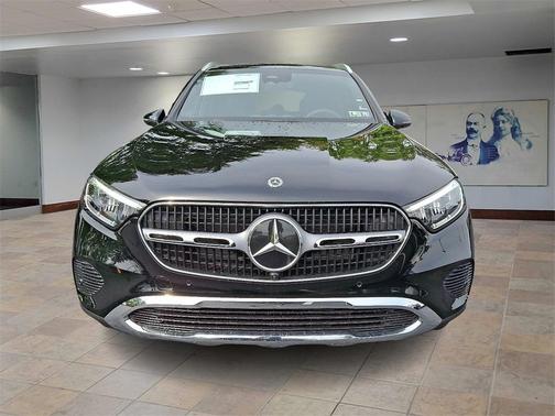2026 Mercedes-Benz GLC 300 4MATIC