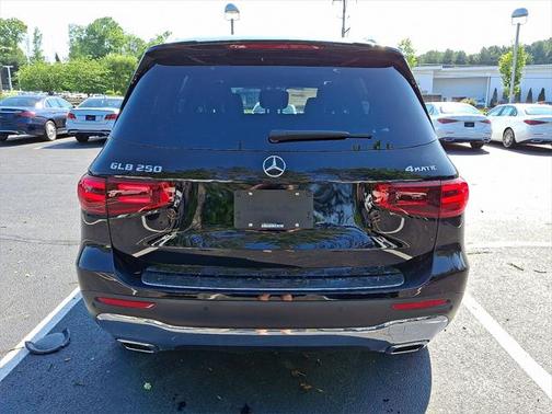2025 Mercedes-Benz GLB 250 4MATIC