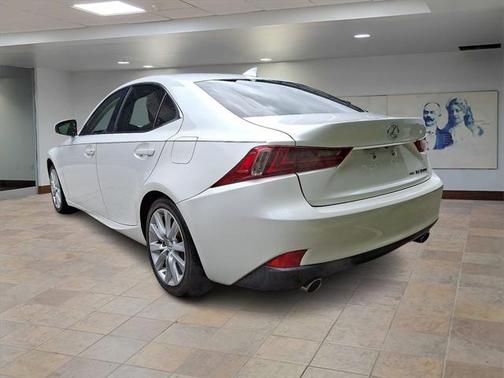 2016 Lexus IS 300 Base