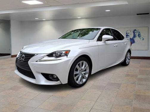 2016 Lexus IS 300 Base