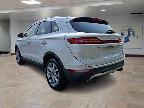 2015 Lincoln MKC Base