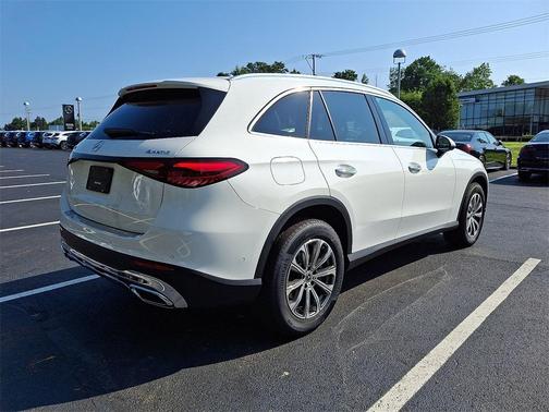 2025 Mercedes-Benz GLC 300 4MATIC