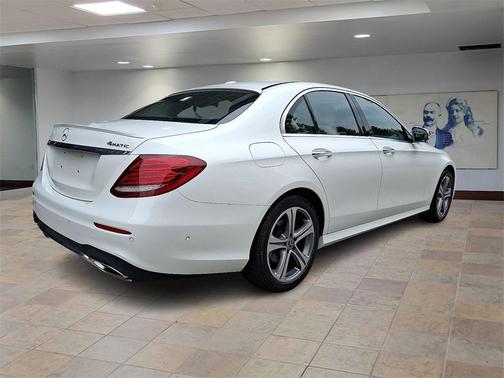2018 Mercedes-Benz E-Class 4MATIC