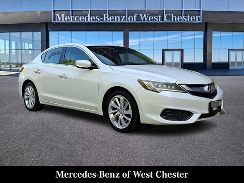 White 2016 Acura ILX 2.4L
