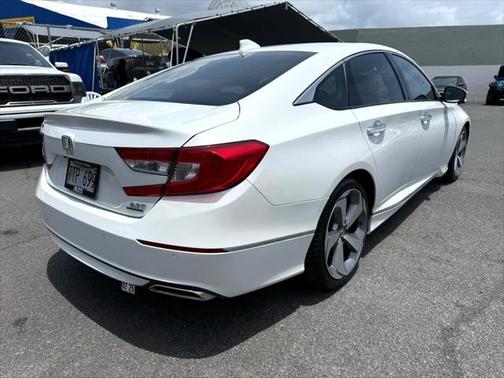 2019 Honda Accord Touring 2.0T
