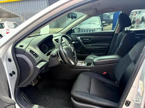 2017 Nissan Altima 3.5 SR