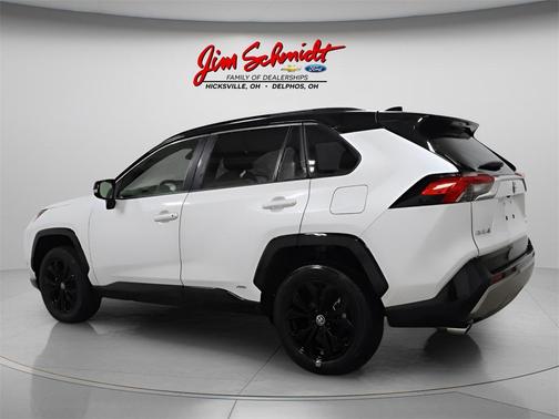 2024 Toyota RAV4 Hybrid XSE