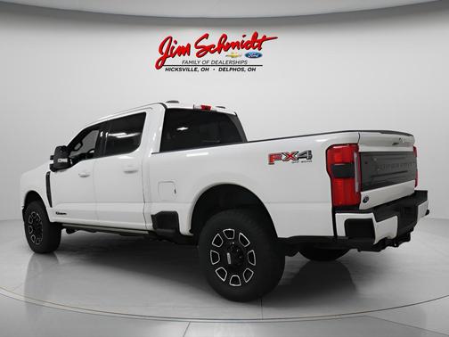 2025 Ford F-350 Platinum