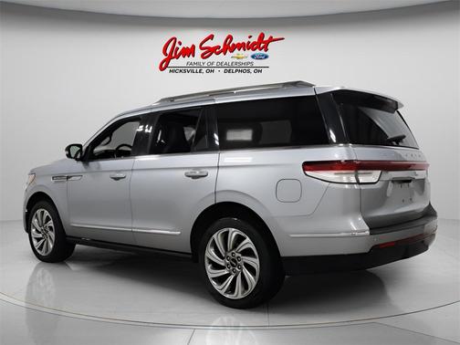 2023 Lincoln Navigator Reserve