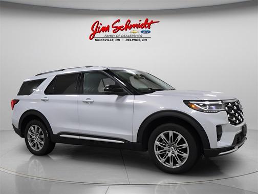 2025 Ford Explorer Platinum