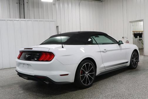 2022 Ford Mustang EcoBoost Premium