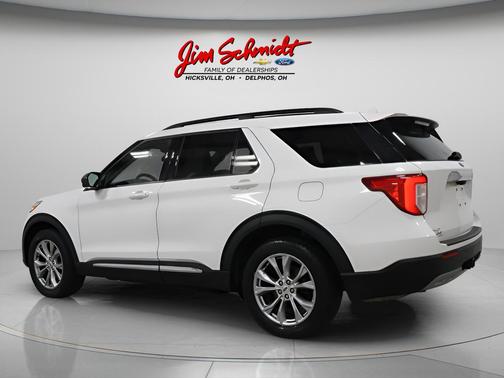 Star White 2021 Ford Explorer XLT