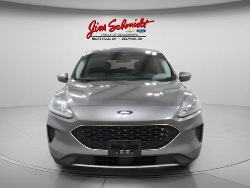 Carbonized Gray Metallic 2021 Ford Escape SE
