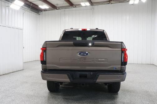 2023 Ford F-150 Lightning XLT