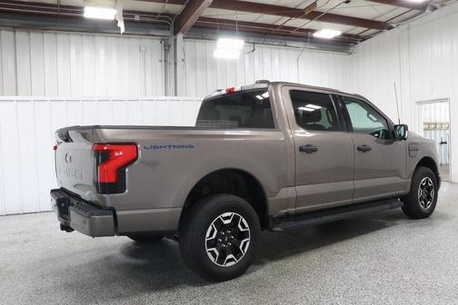 2023 Ford F-150 Lightning XLT