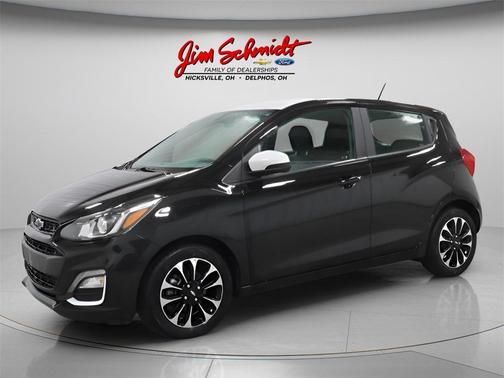 Mosaic Black Metallic 2022 Chevrolet Spark 1LT Hatchback