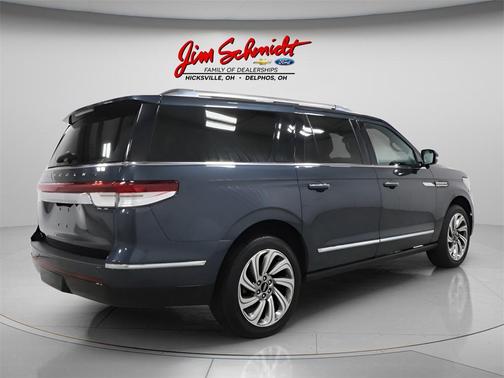 2024 Lincoln Navigator L Reserve