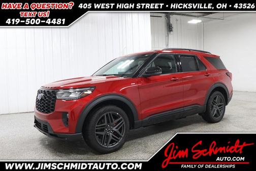 2025 Ford Explorer ST-Line