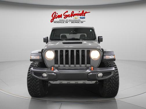Sting Gray Clearcoat 2021 Jeep Gladiator Mojave