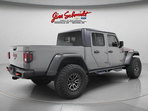 Sting Gray Clearcoat 2021 Jeep Gladiator Mojave