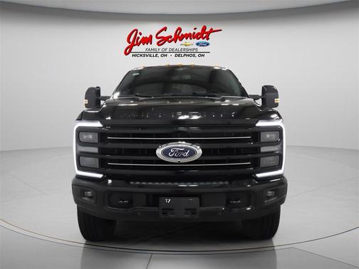 2025 Ford F-250 Platinum