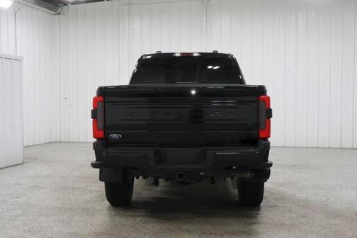 2025 Ford F-250 Platinum