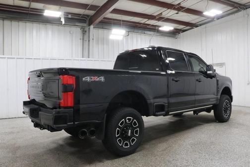 2025 Ford F-250 Platinum