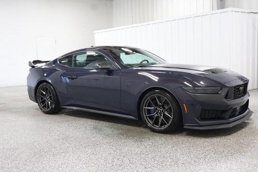 2024 Ford Mustang Dark Horse