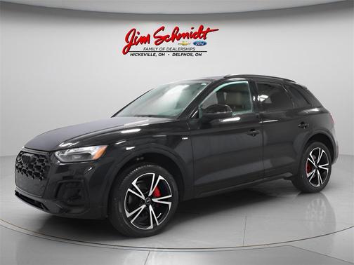 2025 Audi Q5 45 S line quattro Premium