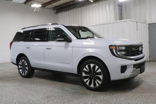 Space Silver 2025 Ford Expedition Platinum