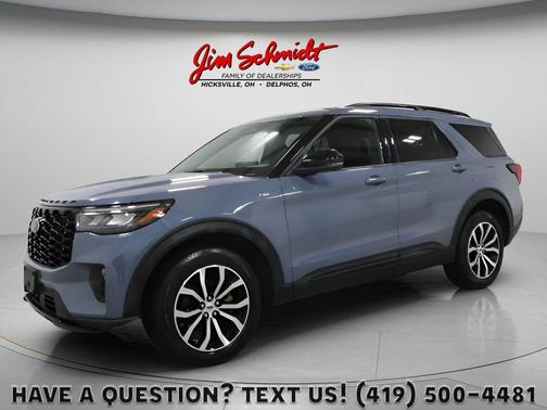 Vapor Blue Metallic 2025 Ford Explorer ST-Line