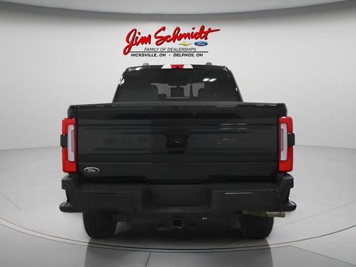 2025 Ford F-250 Platinum