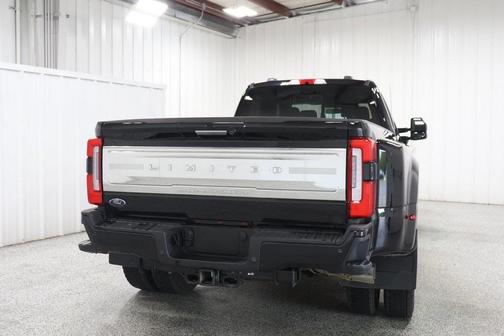 2024 Ford F-450 LIMITED